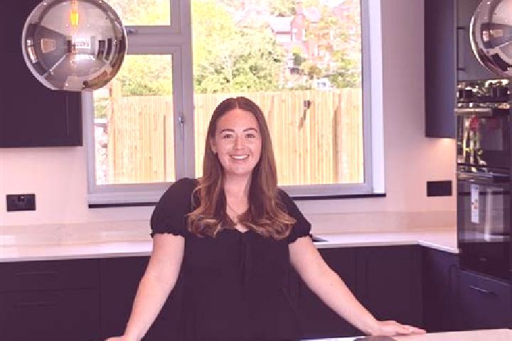 Evelyn, 26 — Escort in Swadlincote, United Kingdom