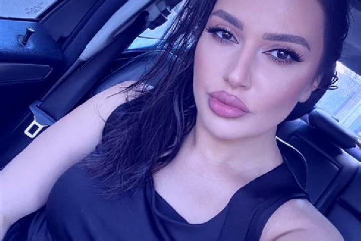 Evelyn, 26 — Escort in Tsovazard, Armenia