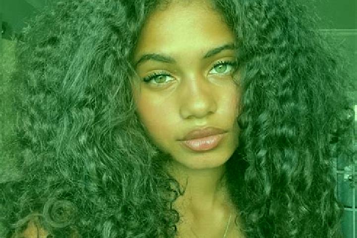 Evelyn, 27, a auburn blue-eyed ebony companion based in Leninskoye. Offering Roleplay, Deep French Kissing, Tantra. Available for incall and outcall, day and...