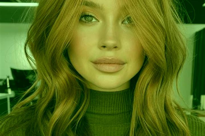 Evelyn, 27, a auburn grey-eyed middle eastern companion based in Ulucak. Offering Overnight, Roleplay. Available for incall and outcall, day and evening dates.
