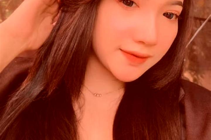 Evelyn, 27 — Escort in Ngapus, Indonesia