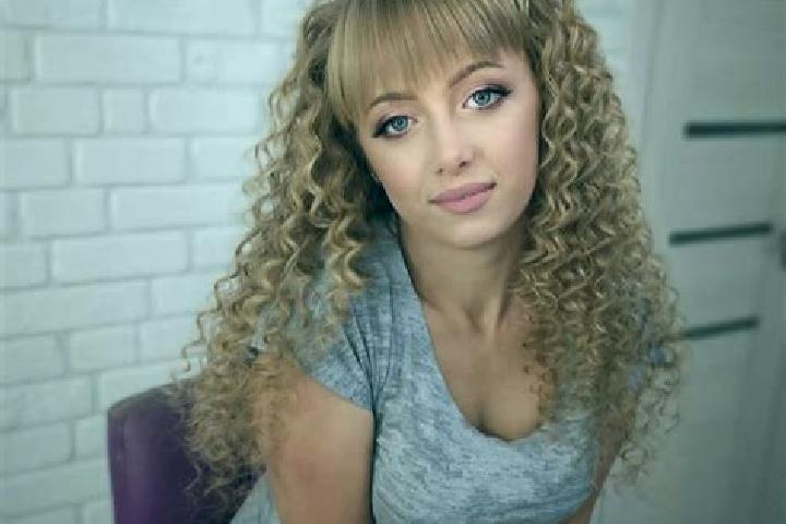 Evelyn, 27 — Escort in Shcherbanka, Ukraine