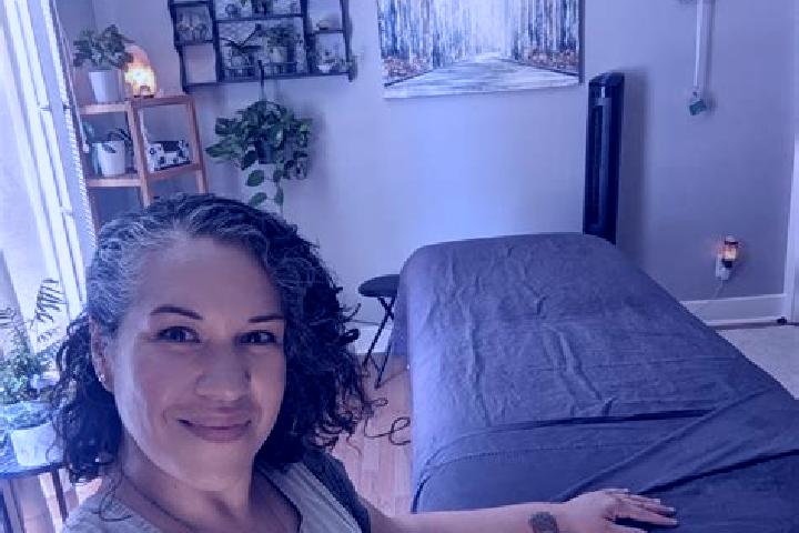 Evelyn, 28, a black grey-eyed mixed companion based in Paranhos. Offering Roleplay, Striptease, Massage, Overnight. Available for incall and outcall, overnig...