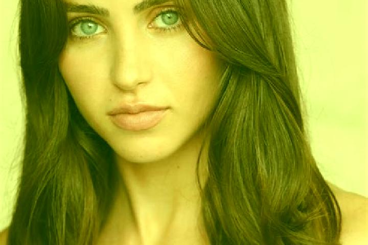 Evelyn, 28, a chestnut brown-eyed latina companion based in Kizlyar. Offering OWO, Couples. Available for incall and outcall, day and evening dates.