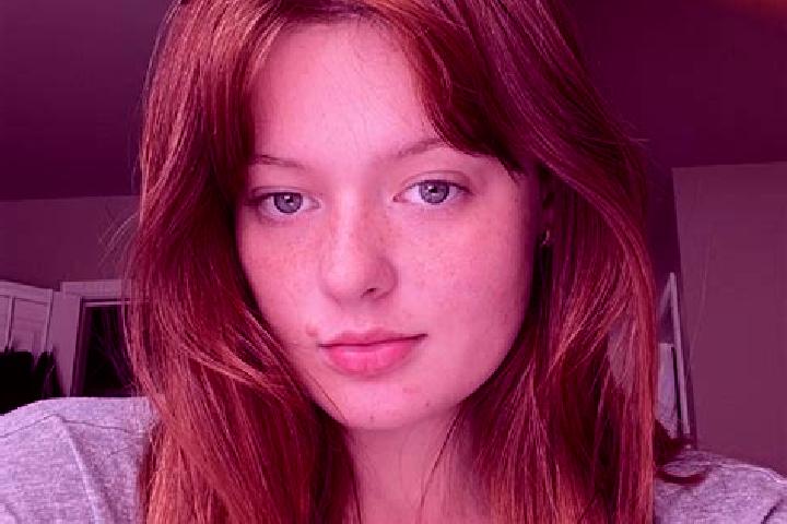 Evelyn, 28, a red brown-eyed indian companion based in Pisana. Offering CIM, BDSM, Dinner Date. Available for incall and outcall, day and evening dates.