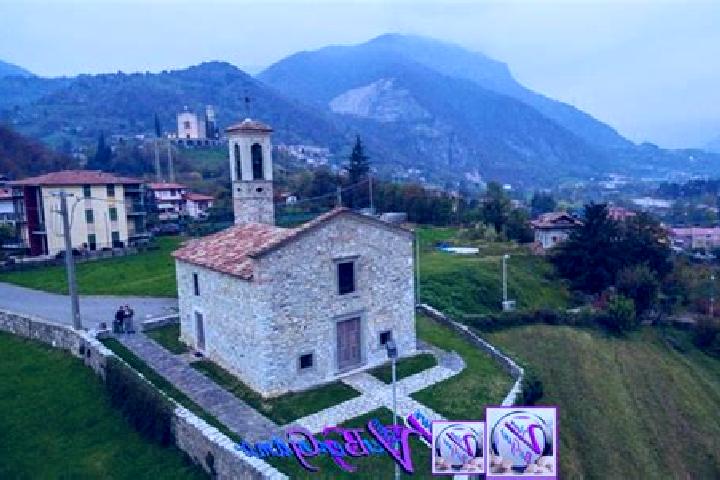 Evelyn, 28 — Escort in Berzo San Fermo, Italy