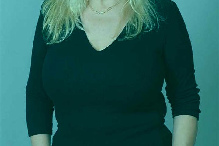 Evelyn, 28 — Escort in Hagaman, United States