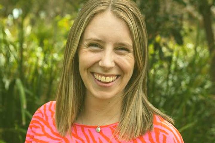 Evelyn, 28 — Escort in Houghton, Australia