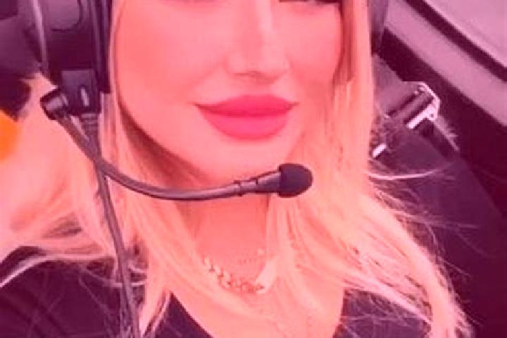 Evelyn, 28 — Escort in Pamukova, Turkey