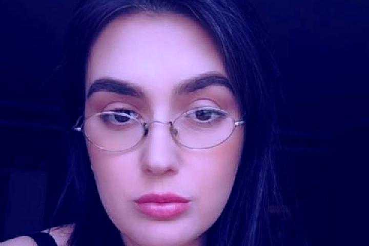 Evelyn, 28 — Escort in Selice, Slovakia