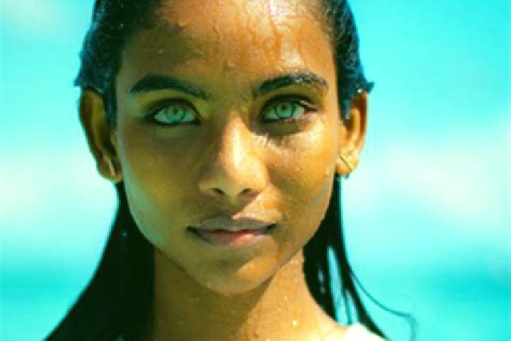 Evelyn, 29, a red blue-eyed indian companion based in Zebil. Offering OWO, Overnight, Fetish, Domination. Available for incall and outcall, day and evening d...