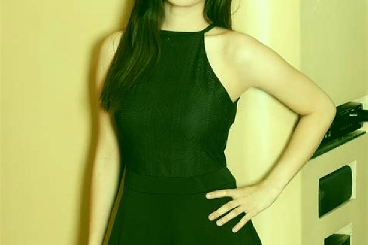 Evelyn, 29, a red dark-eyed asian companion based in Badovinci. Offering Erotic Massage, Deep French Kissing, Striptease, Fetish. Available for incall and ou...