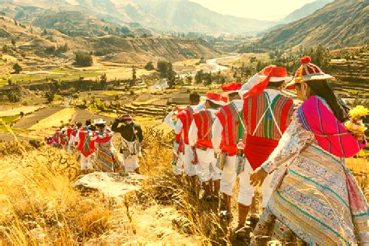 Evelyn, 29 — Escort in Caylloma, Peru