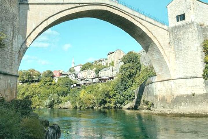 Evelyn, 29 — Escort in Podzvizd, Bosnia and Herzegovina