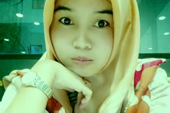 Evelyn, 29 — Escort in Sembalunbumbung, Indonesia