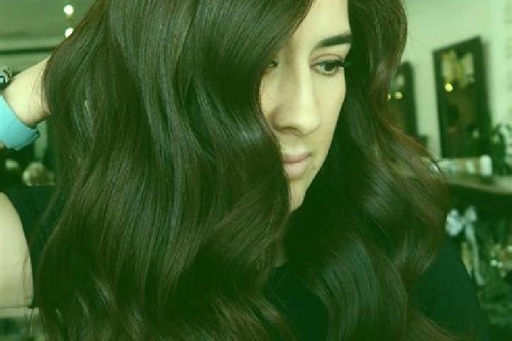 Evelyn, 30, a auburn dark-eyed mixed companion based in Toulon. Offering Tantra, GFE, Erotic Massage. Available for incall and outcall, overnight bookings av...