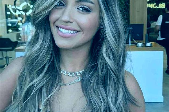 Evelyn, 30, a dark blonde brown-eyed caribbean companion based in Sokna. Offering Travel Companion, Couples, A-Level, Striptease. Available for incall and ou...