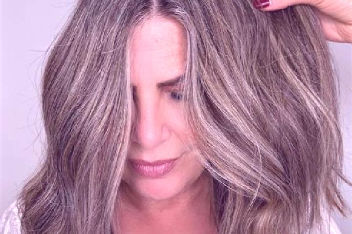 Evelyn, 30, a dark blonde grey-eyed indian companion based in Lovingston. Offering Overnight, Roleplay, Fetish. Available for incall and outcall, overnight b...
