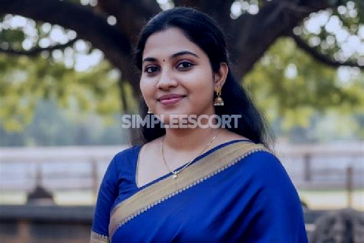 Evelyn, 30 — Escort in Belur, India