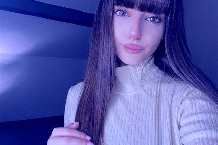 Evelyn, 30 — Escort in Khaneqah-e Olya, Iran