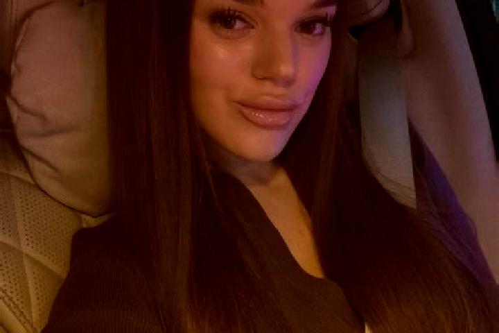 Evelyn, 30 — Escort in Verba, Ukraine
