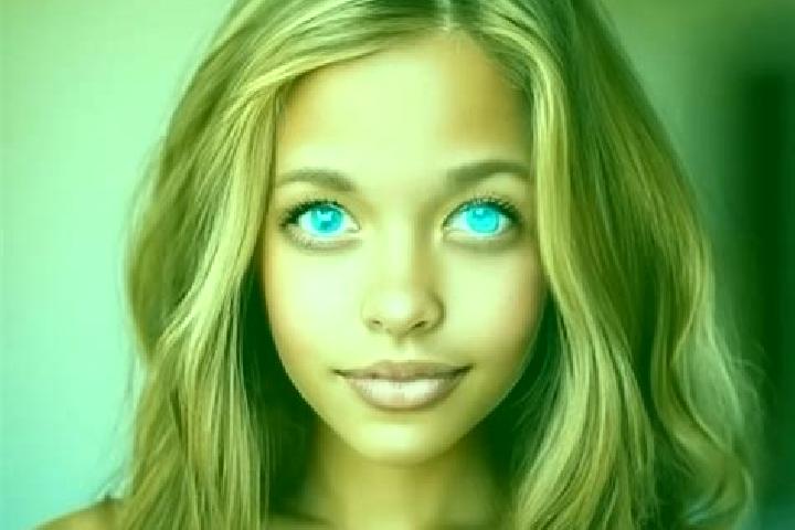 Evelyn, 31, a auburn blue-eyed mixed companion based in Jaguaracu. Offering Duos, Couples, Fetish, OWO. Available for incall and outcall, day and evening dates.