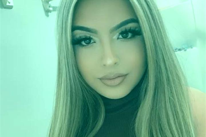 Evelyn, 31, a auburn blue-eyed mixed companion based in Karmatanr. Offering Overnight, Prostate Massage, Domination, GFE. Available for incall and outcall, o...