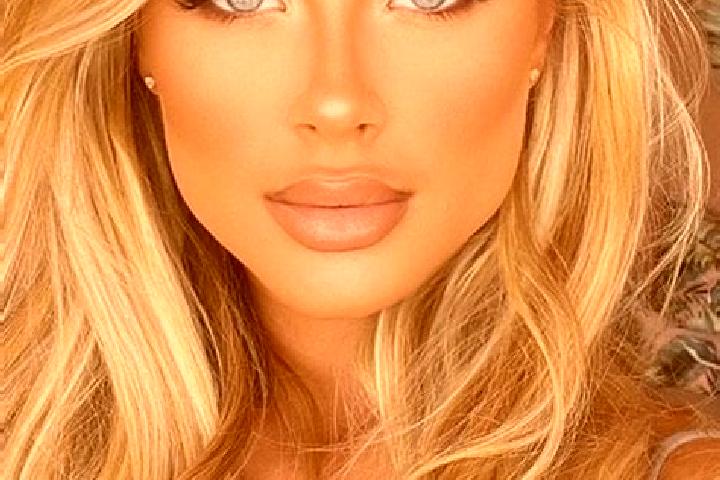 Evelyn, 31, a blonde blue-eyed latina companion based in Regulice. Offering Dinner Date, Tantra, Duos. Available for incall and outcall, overnight bookings a...