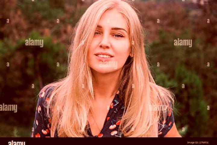 Evelyn, 31, a blonde blue-eyed middle eastern companion based in Oberweiler. Offering Tantra, Party Girl, GFE, Dinner Date, Striptease. Available for incall ...