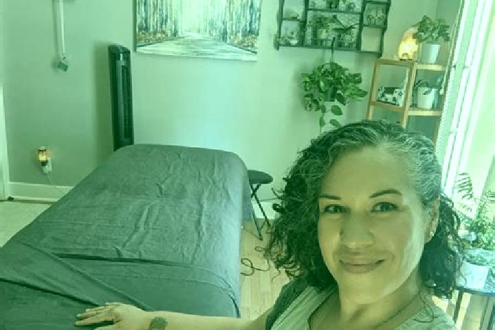 Evelyn, 31, a brunette dark-eyed ebony companion based in San Francisco Ozolotepec. Offering Tantra, OWO, Erotic Massage. Available for incall and outcall, d...