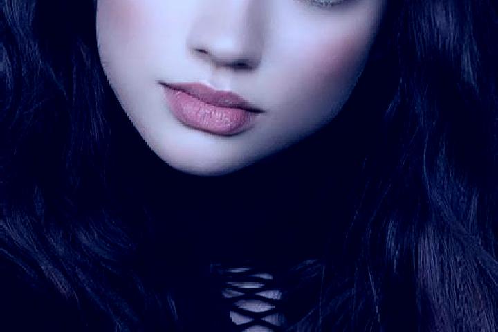 Evelyn, 31, a brunette dark-eyed european companion based in Nacozari Viejo. Offering Girlfriend Experience, Domination, GFE. Available for incall and outcal...