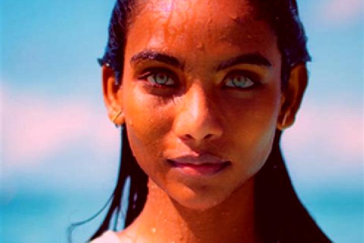 Evelyn, 32, a black blue-eyed indian companion based in Zugliget. Offering Girlfriend Experience, Fetish, Striptease. Available for incall and outcall, day a...