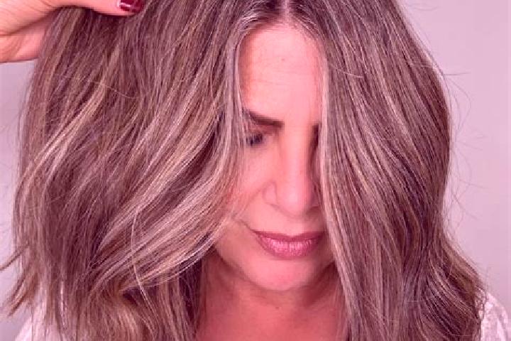 Evelyn, 32, a dark blonde grey-eyed mediterranean companion based in Boada de Campos. Offering Domination, Erotic Massage, Dinner Date, CIM. Available for in...