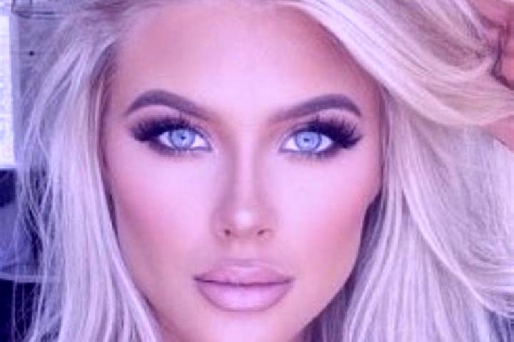Evelyn, 32, a platinum blonde dark-eyed mediterranean companion based in Bomarsund. Offering Deep French Kissing, Couples, GFE, Prostate Massage. Available f...