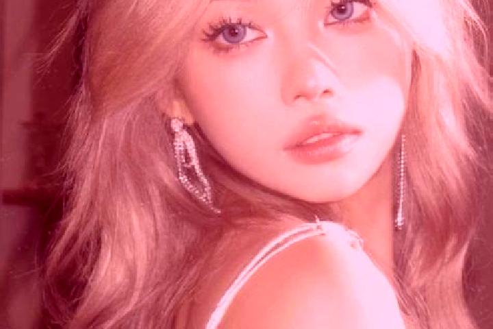 Evelyn, 32, a platinum blonde grey-eyed asian companion based in Chatham. Offering Party Girl, Duos, GFE, Erotic Massage, Domination. Available for incall an...
