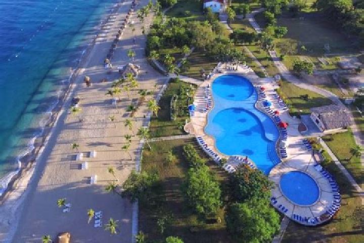 Evelyn, 32 — Escort in Les Irois, Haiti