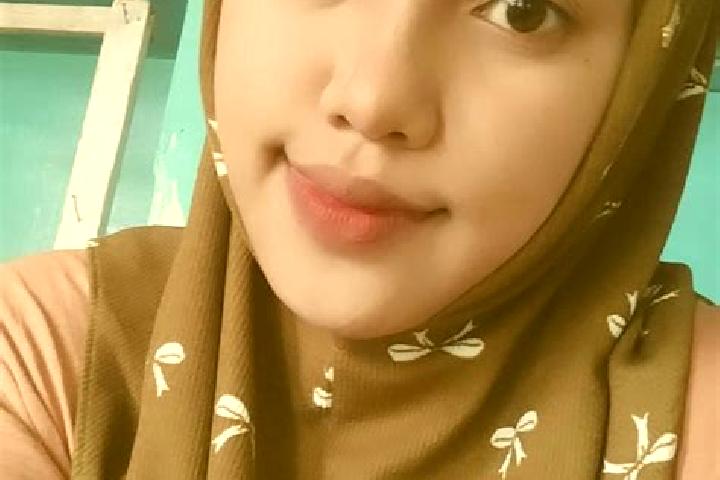 Evelyn, 32 — Escort in Sigli, Indonesia