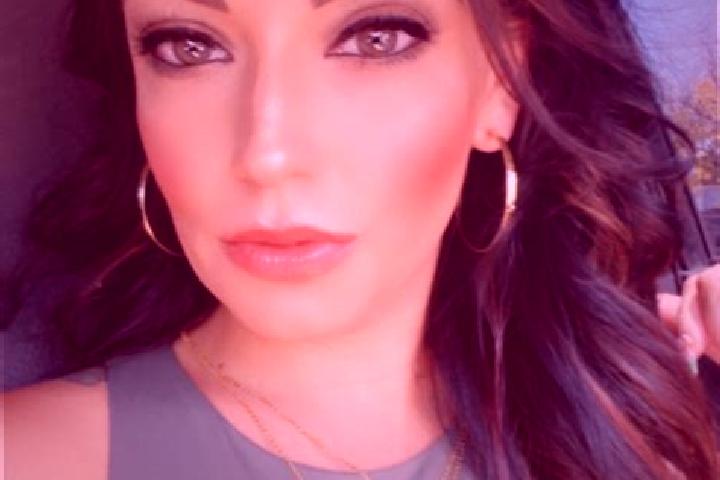Evelyn, 32 — Escort in Trafford, United States