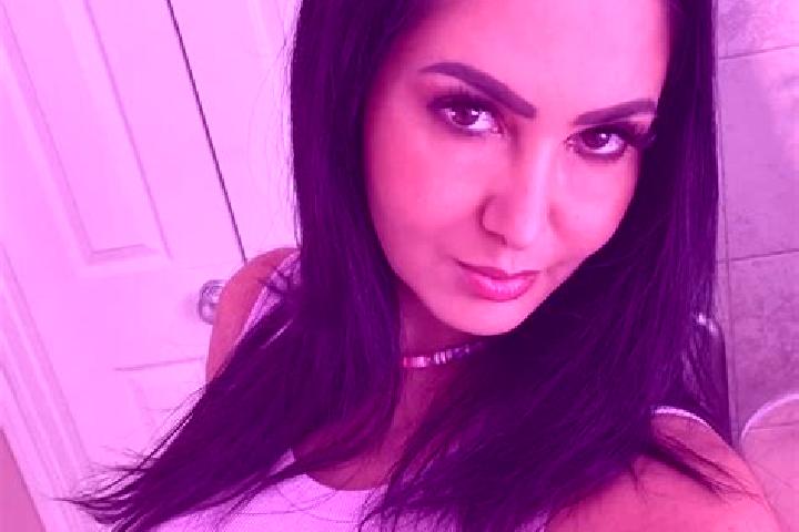 Evelyn, 33, a auburn grey-eyed middle eastern companion based in Linwood. Offering OWO, CIM, A-Level. Available for incall and outcall, overnight bookings av...
