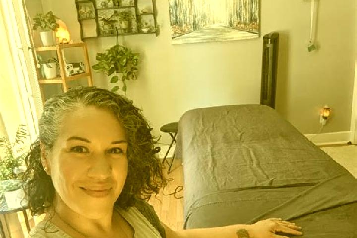 Evelyn, 33, a black amber-eyed ebony companion based in Puerta Bonita. Offering Massage, GFE, Erotic Massage. Available for incall and outcall, overnight boo...