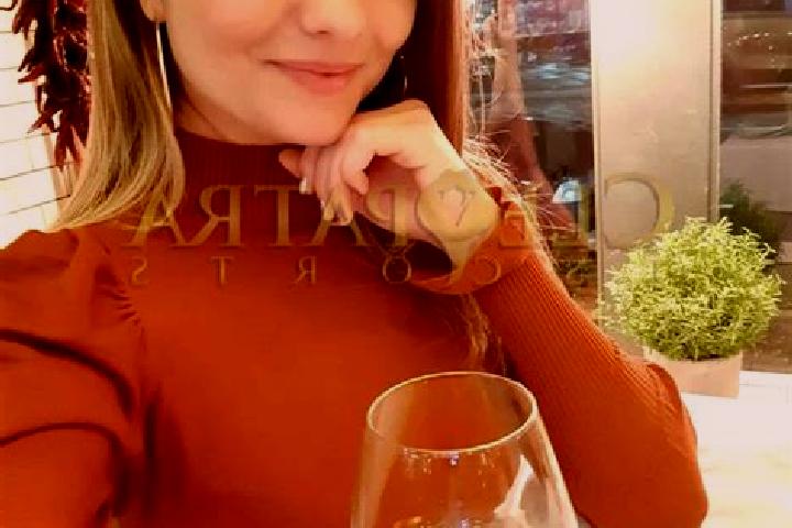 Evelyn, 33, a blonde amber-eyed european companion based in Birigui. Offering GFE, Couples, Deep French Kissing, Girlfriend Experience, Domination. Available...