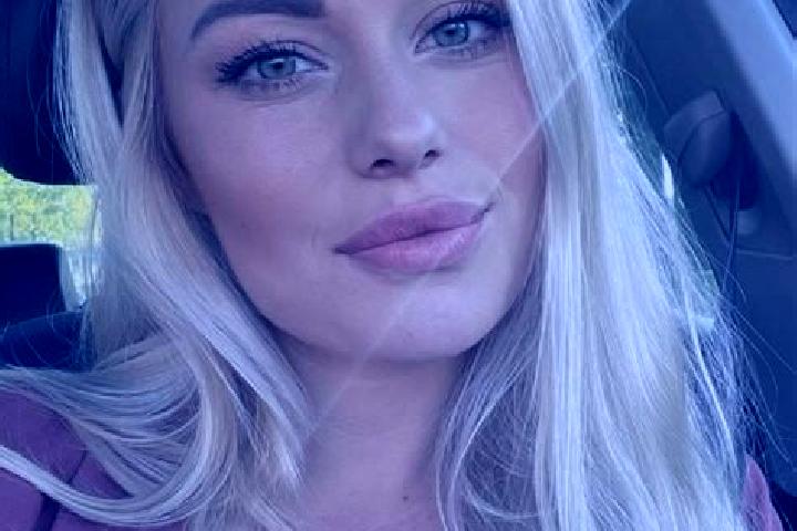 Evelyn, 33, a blonde hazel-eyed mixed companion based in Calera Chica. Offering Dinner Date, Fetish, Travel Companion. Available for incall and outcall, over...