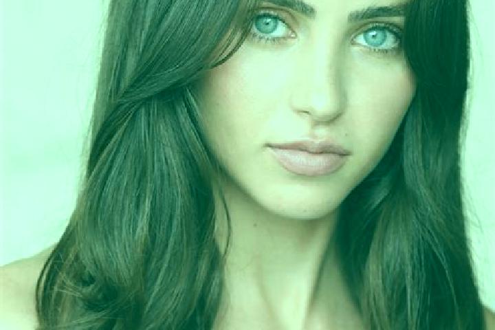 Evelyn, 33, a brunette brown-eyed mediterranean companion based in San Francisco Nuxano. Offering OWO, Domination, Dinner Date, Prostate Massage. Available f...