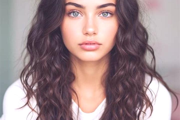 Evelyn, 33, a chestnut hazel-eyed mediterranean companion based in Wudinna. Offering Tantra, OWO, Domination, Erotic Massage, Deep French Kissing. Available ...