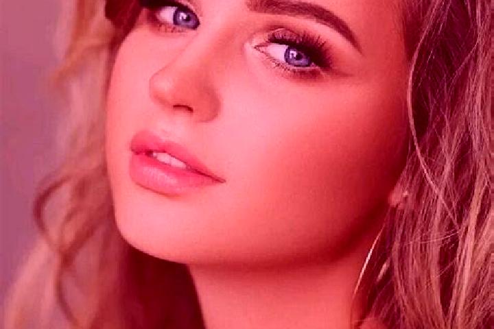 Evelyn, 33, a dark blonde blue-eyed caribbean companion based in Khalil Shahr. Offering Party Girl, GFE, Fetish, Erotic Massage. Available for incall and out...