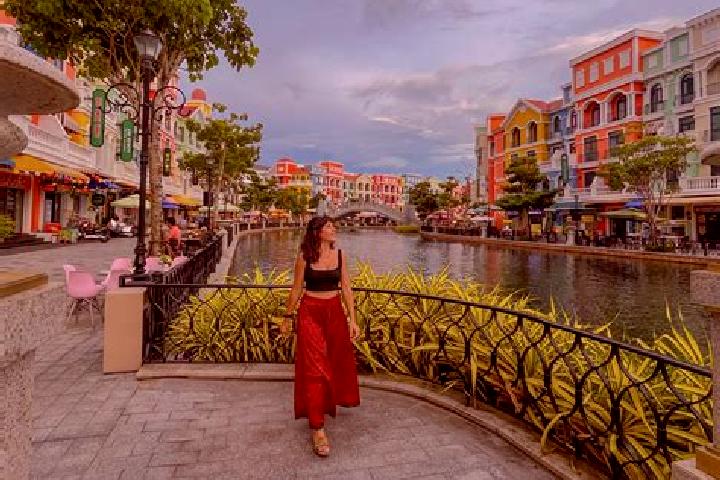Evelyn, 33 — Escort in Phu Vang, Vietnam