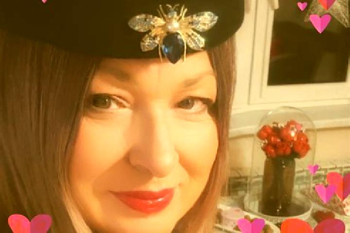Evelyn, 33 — Escort in Radomysl, Czech Republic