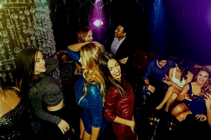 Evelyn, 34, a blonde amber-eyed asian companion based in Ngening. Offering Duos, Striptease, Deep French Kissing, Roleplay, A-Level. Available for incall and...