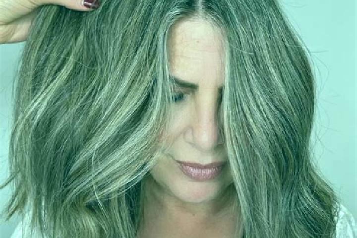 Evelyn, 34, a dark blonde grey-eyed mediterranean companion based in Goolwa. Offering OWO, CIM, Striptease. Available for incall and outcall, day and evening...