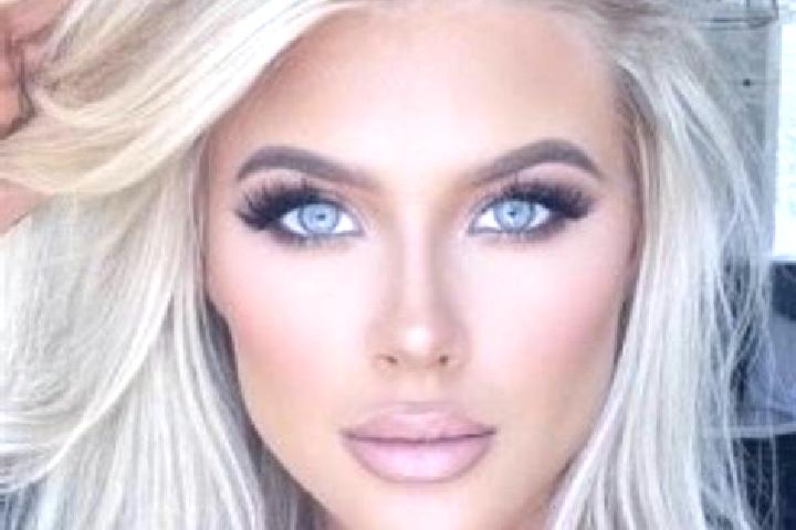 Evelyn, 34, a platinum blonde grey-eyed indian companion based in Vartop. Offering Duos, Prostate Massage, Domination, Striptease. Available for incall and o...